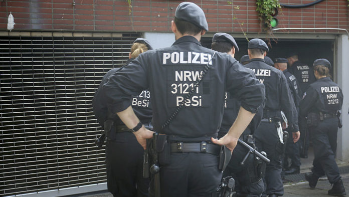 Γερμανία: Γυναίκα κρατείται πιθανόν όμηρος στην Κολωνία