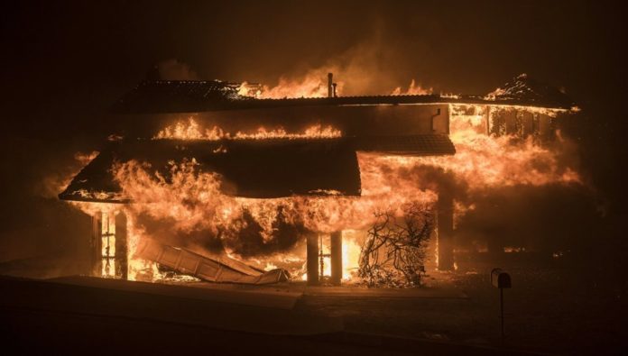 ΗΠΑ: Υπό έλεγχο η πυρκαγιά στην Καλιφόρνια