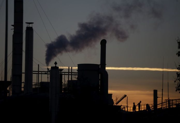 Η αυξημένη συγκέντρωση μεθανίου στην ατμόσφαιρα «απειλεί» τη Συμφωνία του Παρισιού για το κλίμα